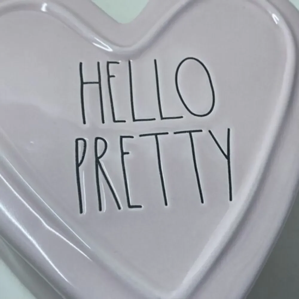 RAE Dunn HELLO PRETTY Ceramic Heart Shaped Box PINK- READ